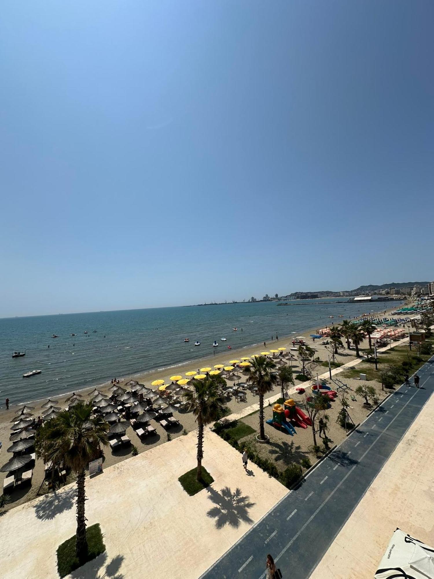 Front Pedonale Leilighet Durrës